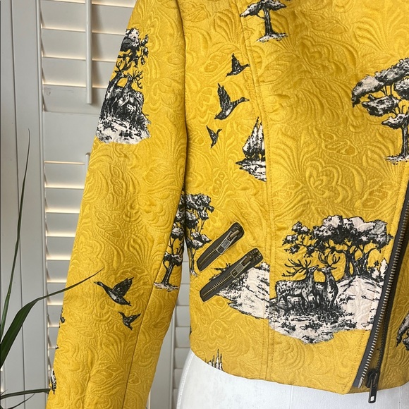 Vintage-Inspired Yellow Moto Jacket by Darling - Unique Fauna Print - Picture 3 of 10